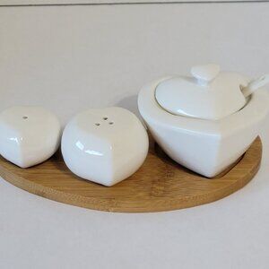 Bellintavola by Gicos White Porcelain Heart Shaped Salt & Pepper, Sugar Bowl Set